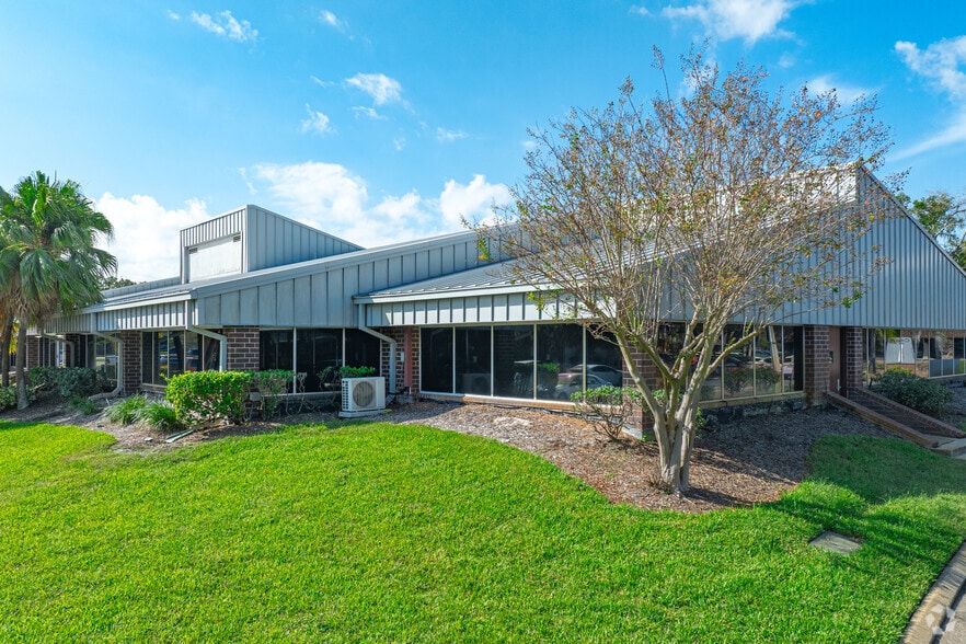 More Photos Of 10014 N Dale Mabry Hwy, Tampa Unknown For Lease