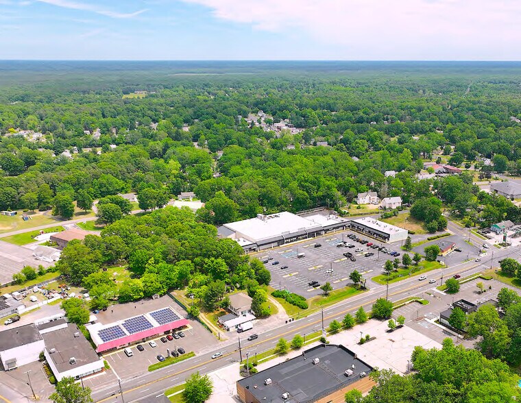 More Photos Of 386 White Horse Pike, Atco Supermarket For Lease