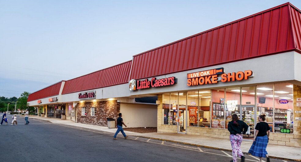 More Photos Of 1546 Ohio Ave S, Live Oak Unknown For Lease