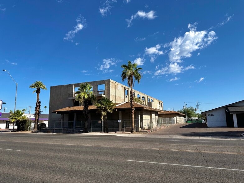 Primary Photo Of 1310 E McDowell Rd, Phoenix Assisted Living For Sale
