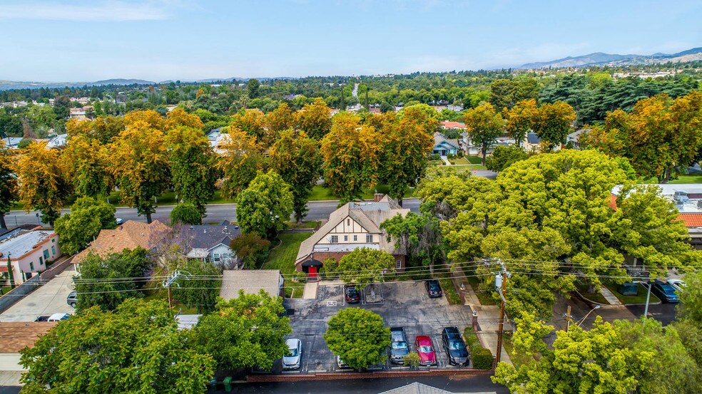 More Photos Of 592 N Euclid, Upland Office For Sale