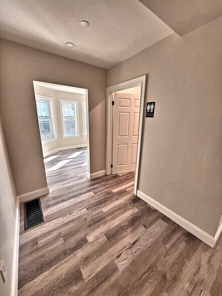 More Photos Of 44 Montvale Ave, Stoneham Office Residential For Sale