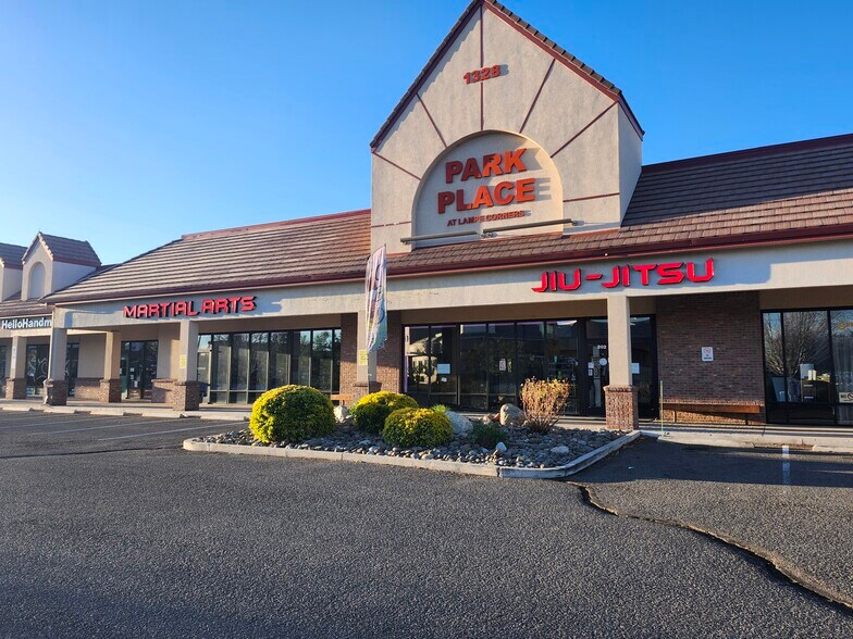 More Photos Of 1332 US Highway 395 N, Gardnerville Health Club For Sale