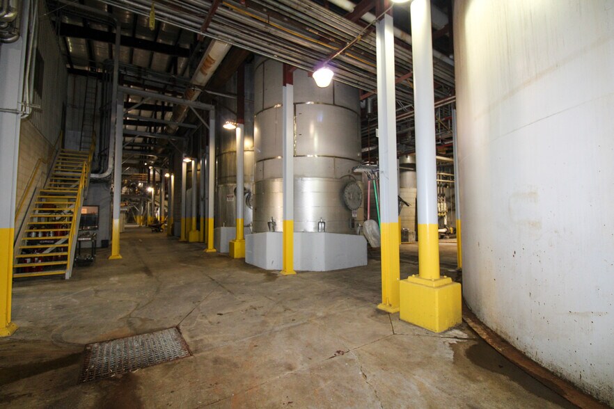 More Photos Of 6059 159th St, Galva Food Processing For Sale