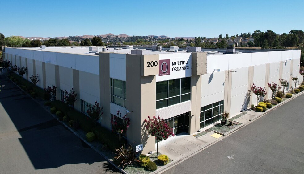 More Photos Of 200 Linus Pauling Dr, Hercules Warehouse For Sale