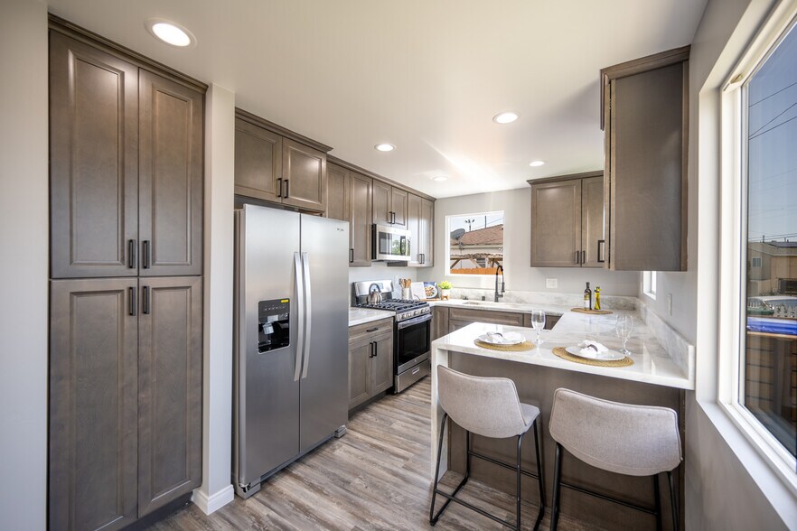 More Photos Of 2917-23 Preece St, San Diego Apartments For Sale