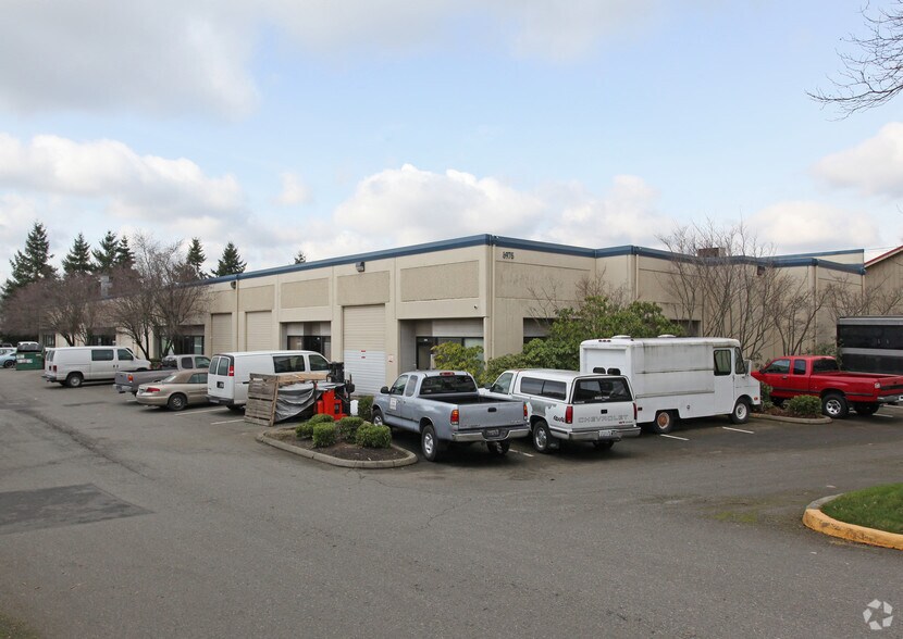 More Photos Of 6855 176th Ave NE, Redmond Light Distribution For Lease
