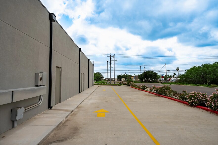 More Photos Of 2519 Closner blvd, Edinburg Unknown For Lease
