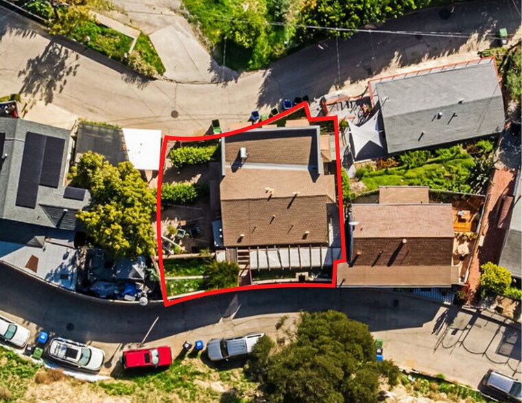 More Photos Of 3055 Future St, Los Angeles Apartments For Sale