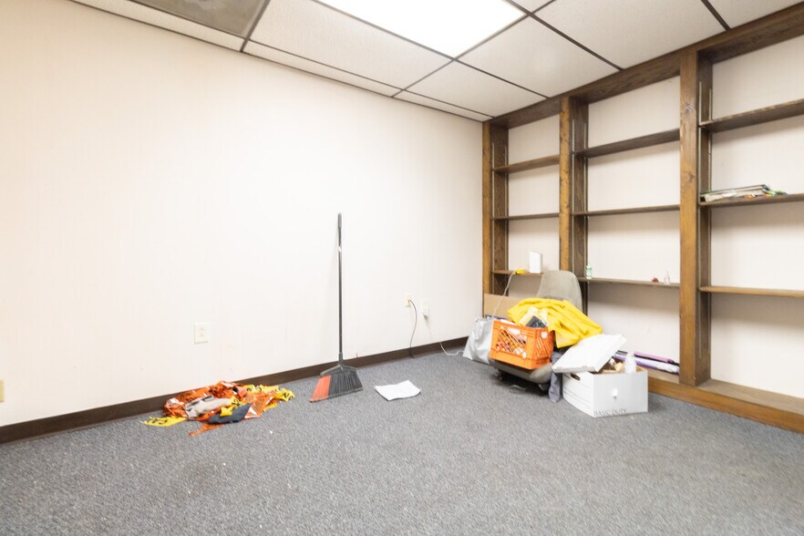 More Photos Of 454 W 8th Ave, West Homestead Warehouse For Sale