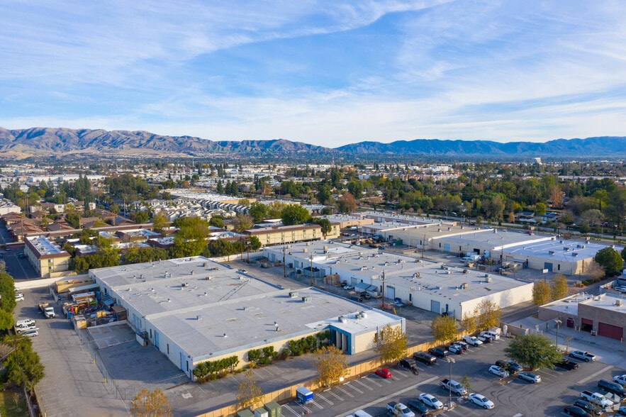 Primary Photo Of 8411-8421 Canoga Ave, Canoga Park Unknown For Lease