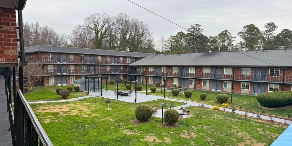 More Photos Of 3501 E Independence Blvd, Charlotte Apartments For Sale