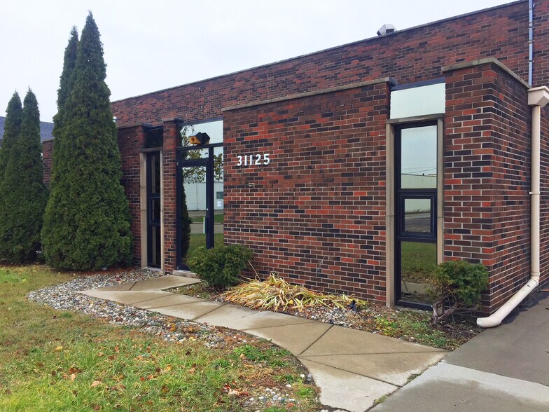 More Photos Of 31125 Fraser Dr, Fraser Warehouse For Sale