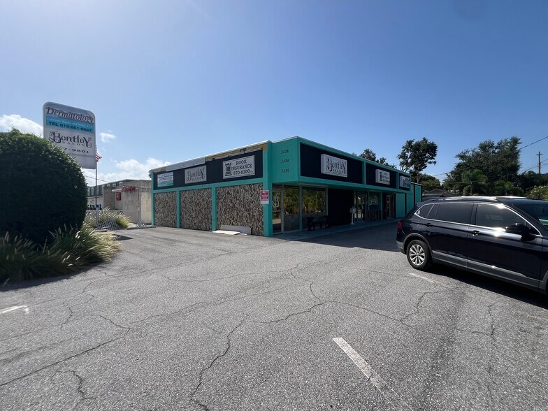 More Photos Of 3226-3230 W Kennedy Blvd, Tampa Storefront Retail Office For Sale