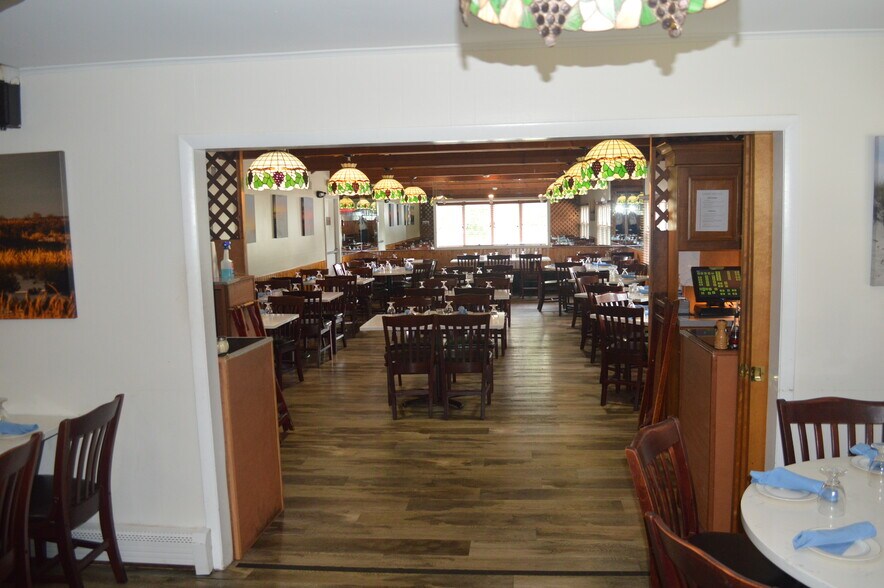 More Photos Of 364 E Main St, Tuckerton Restaurant For Sale