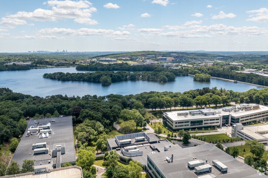 More Photos Of 930 Winter St, Waltham Office For Lease