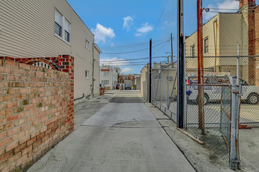 More Photos Of 10606 Rockaway Blvd, Ozone Park Office Residential For Sale