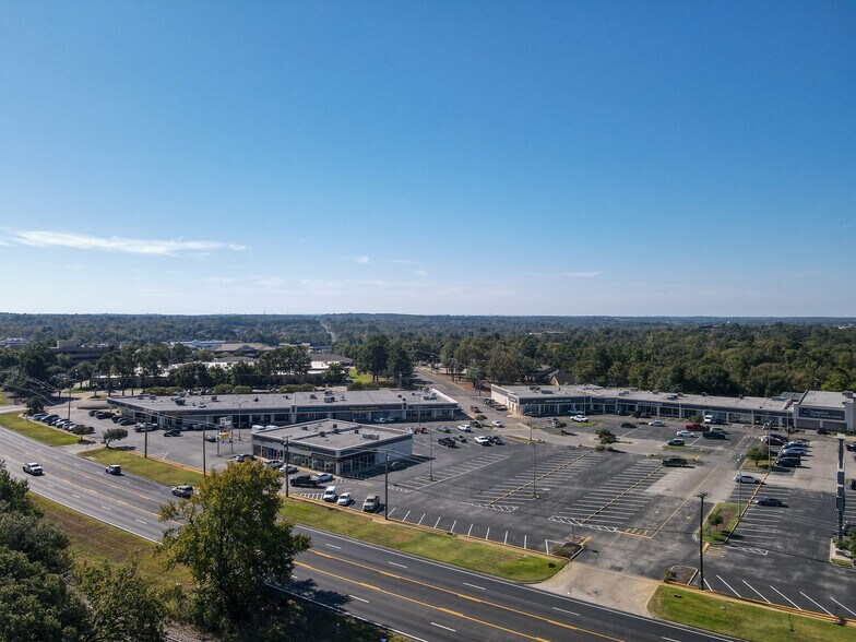 More Photos Of 1700-1880 Troup Hwy, Tyler Unknown For Lease