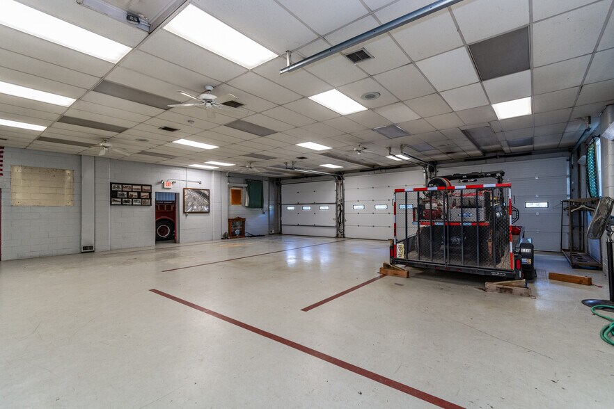 More Photos Of 9 Mill St, Stockton Police Fire Station For Sale