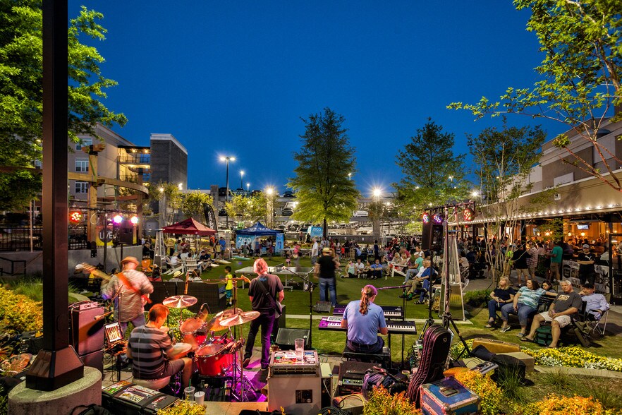 More Photos Of 1916 Ayrsley Town Blvd, Charlotte Office For Lease