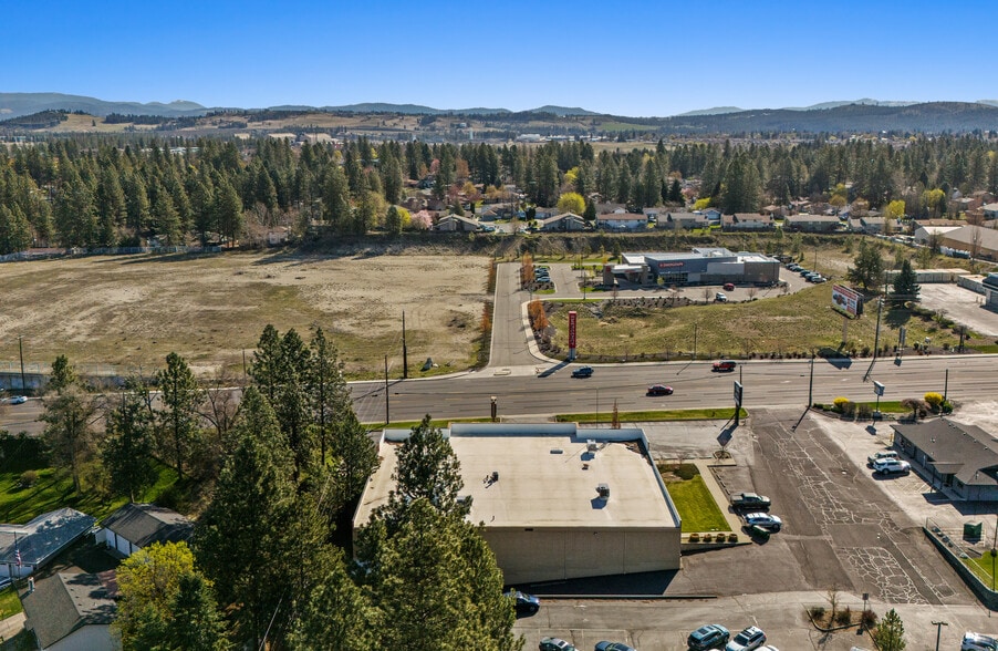 More Photos Of 8313 N Division St, Spokane Freestanding For Sale