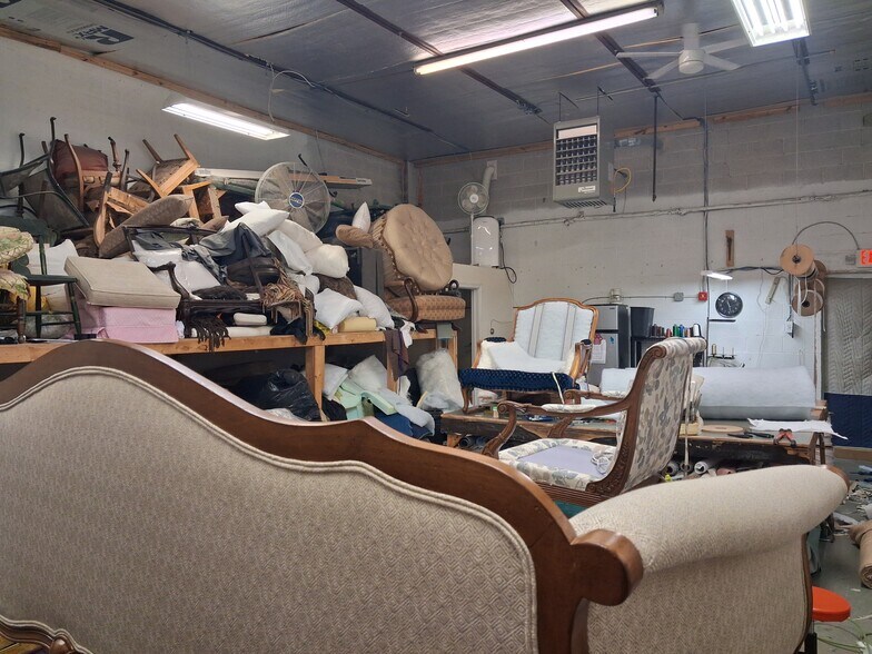 More Photos Of 4570 E Bristol Rd, Feasterville Trevose Light Manufacturing For Sale