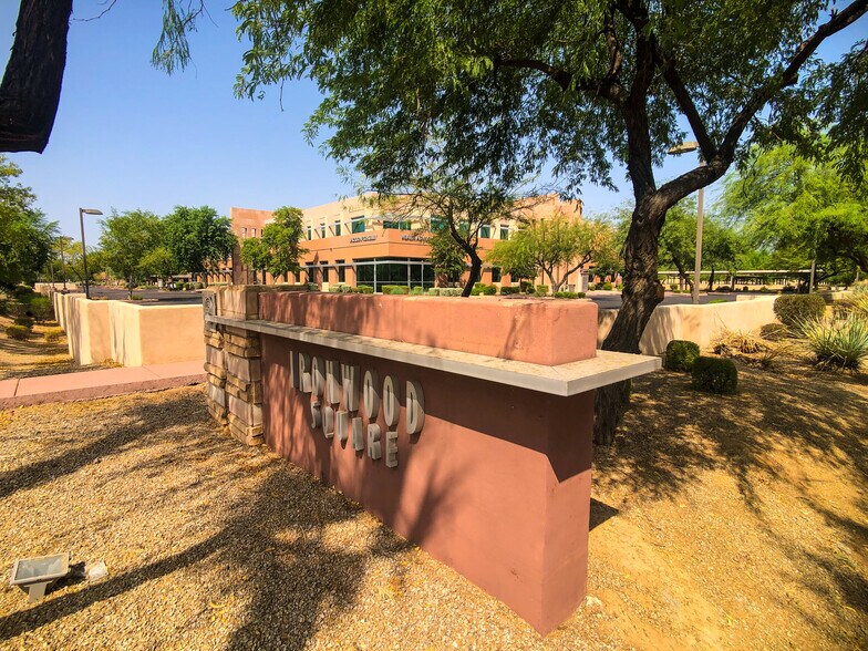 More Photos Of 9590 E Ironwood Square Dr, Scottsdale Medical For Sale