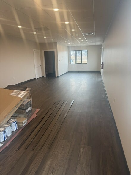 More Photos Of 7450 Suncrest Dr, Lincoln Medical For Lease