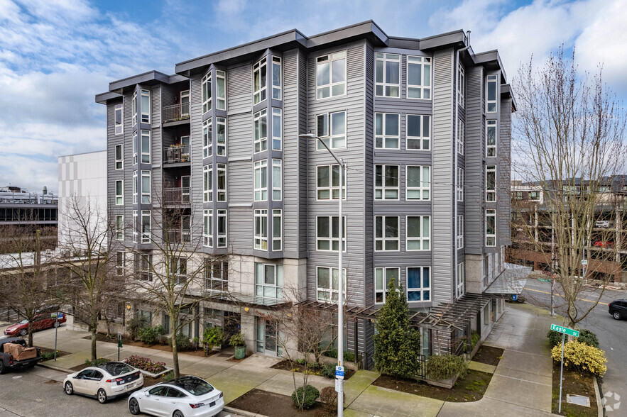 Primary Photo Of 159 Denny Way, Seattle Apartments For Lease