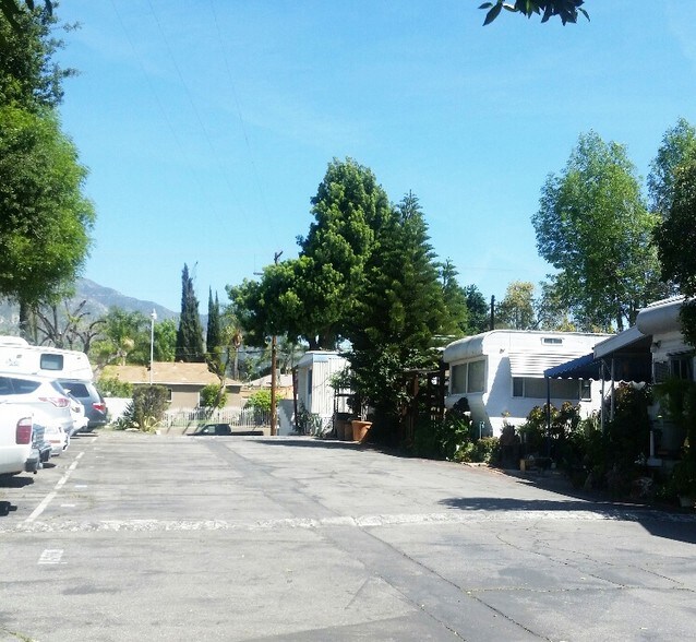 More Photos Of 10799 Sherman Grove Ave, Sunland Manufactured Housing Mobile Home Park For Sale