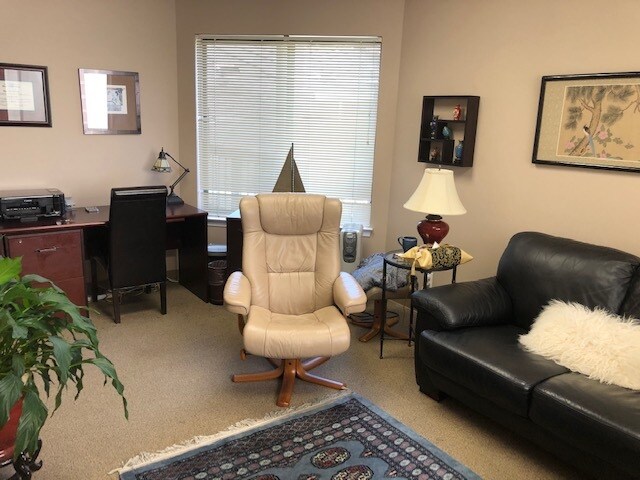 More Photos Of 1220-1244 University Dr, Menlo Park Medical For Lease