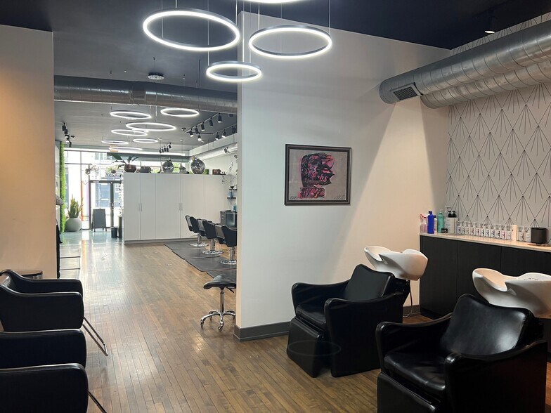 More Photos Of 1259 N milwaukee Ave, Chicago General Retail For Sale