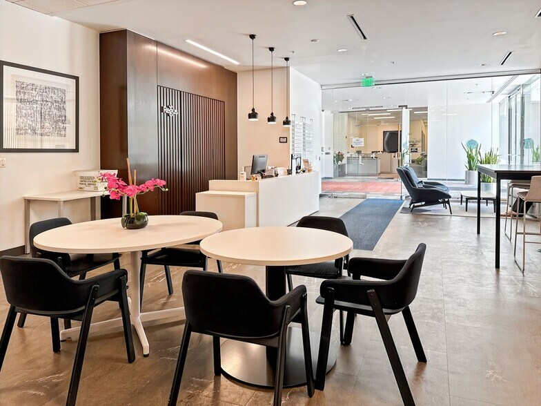 More Photos Of 4900 Hopyard Rd, Pleasanton Coworking Space
