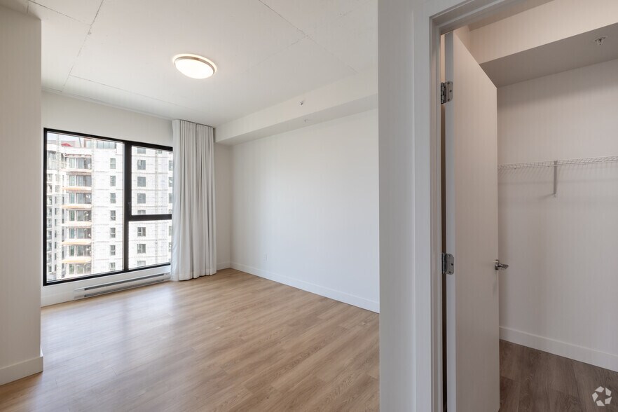 More Photos Of 8405 Pl Saint-Charles, Brossard Apartments For Lease