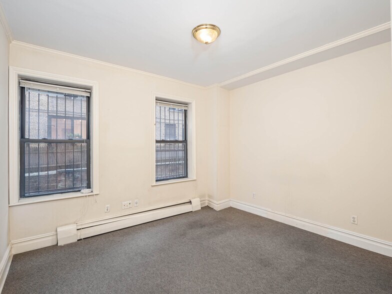 More Photos Of 145 W 86th St, New York Apartments For Sale