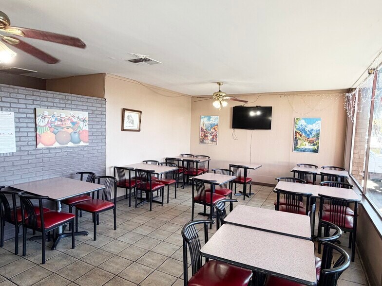 More Photos Of 3748 San Pablo Dam Rd, El Sobrante Restaurant For Lease