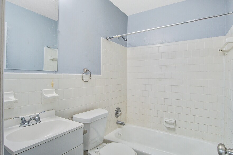 More Photos Of 1931 Murphey Rd, Augusta Apartments For Sale