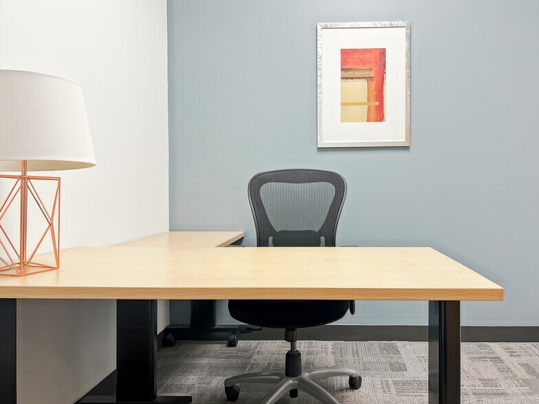 More Photos Of 5 Penn Plaza, New York Coworking Space