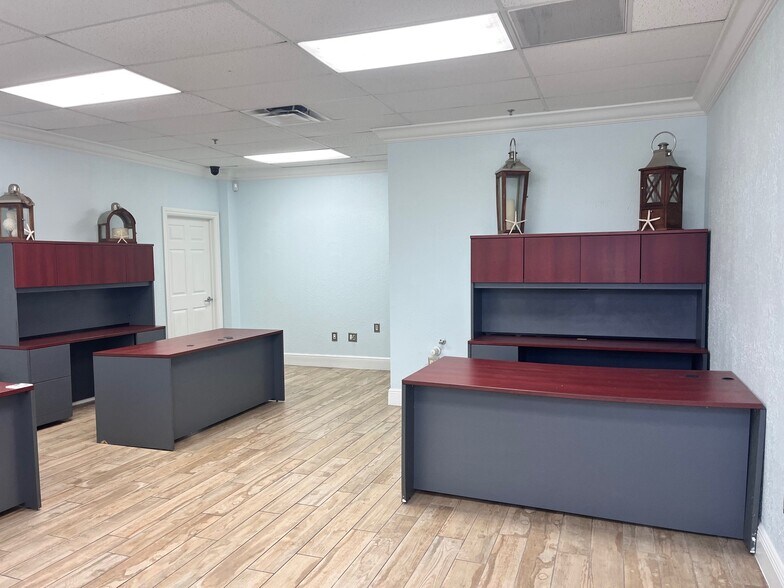 More Photos Of 3445-3499 High Ridge Rd, Boynton Beach Warehouse For Lease