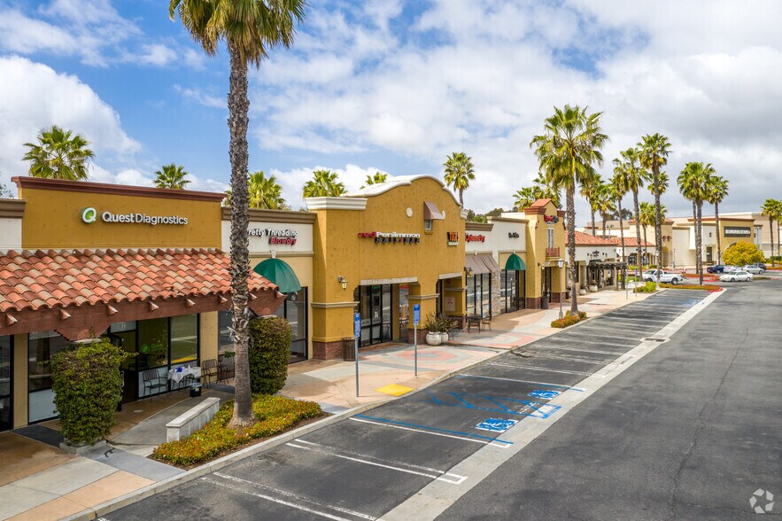 More Photos Of 22205-22372 El Paseo, Rancho Santa Margarita Unknown For Lease