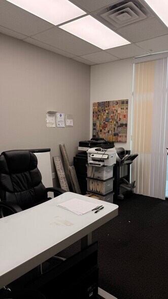 More Photos Of 595 E Brooks Ave, North Las Vegas Warehouse For Lease