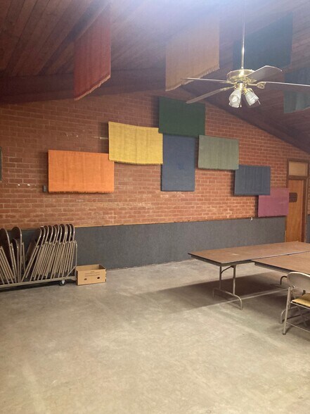 More Photos Of 801 McNab Pkwy, San Manuel Specialty For Sale