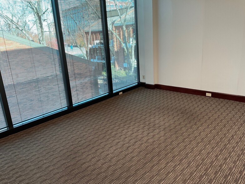 More Photos Of 303 Williams Ave SW, Huntsville Office For Lease
