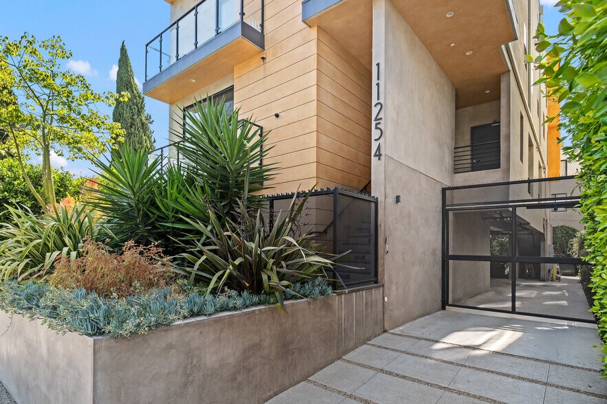 Primary Photo Of 11254 Mississippi Ave, Los Angeles Multifamily For Sale