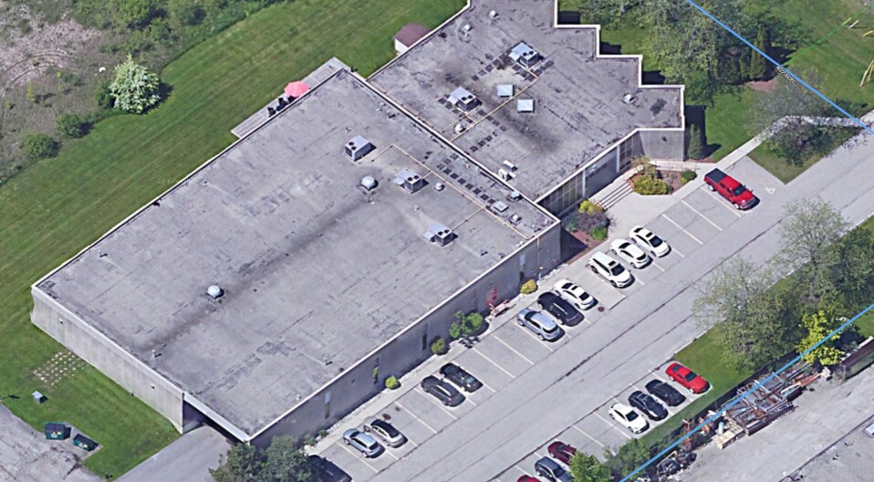 More Photos Of 546 Governors Rd, Guelph Warehouse For Lease