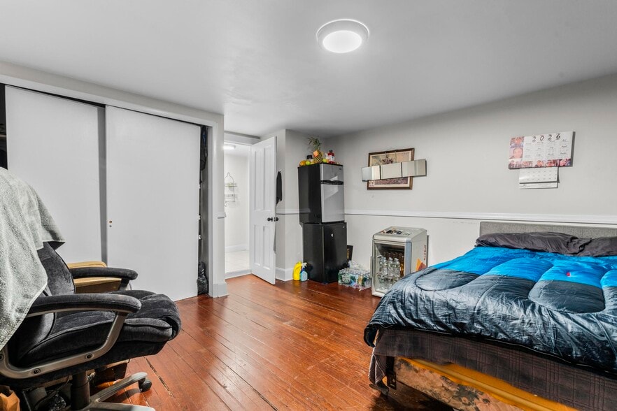 More Photos Of , Norwalk Unknown For Sale
