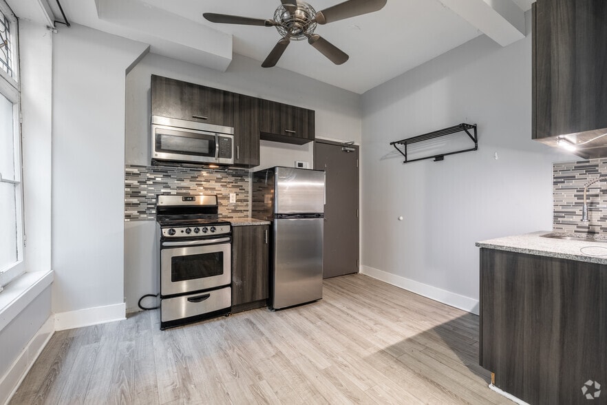More Photos Of 245 Laurier Av E, Ottawa Apartments For Sale