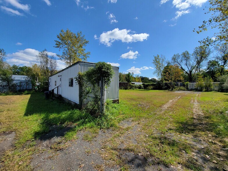 More Photos Of 375 Western Hwy, Tappan Land For Lease