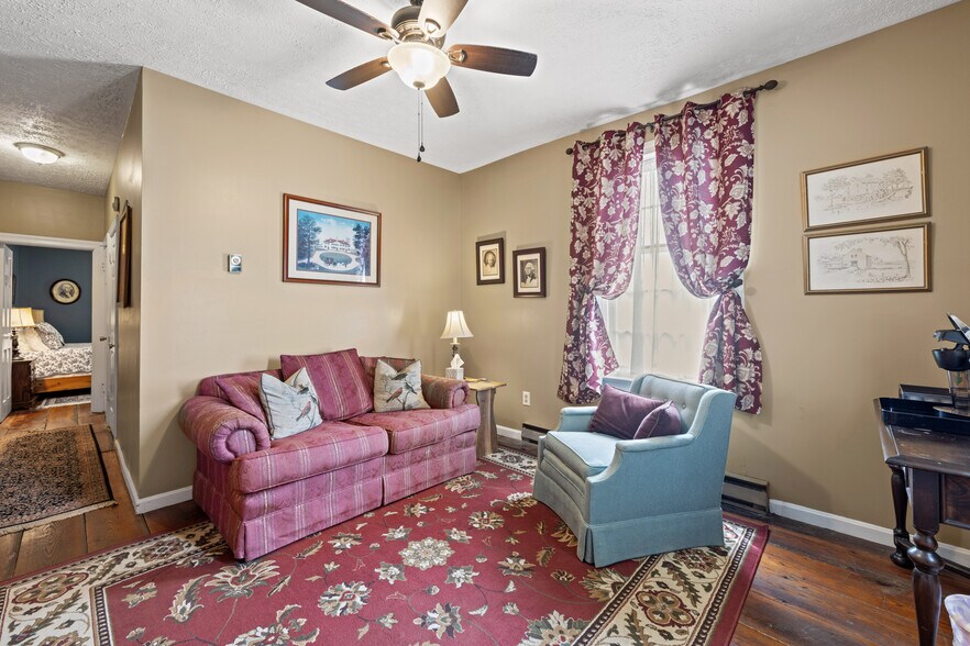 More Photos Of 146 Main St, Stanardsville Hospitality For Sale