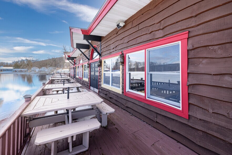 More Photos Of 2846 Fire Lane 1, Moravia Restaurant For Sale